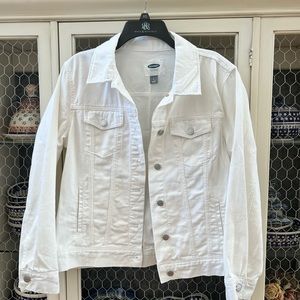 Old navy jean jacket size large
